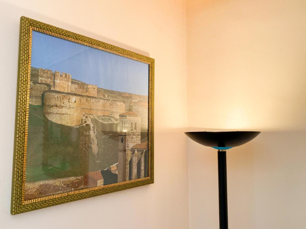 Vivienda Turistica Los Leones Berlanga de Duero Luaran gambar